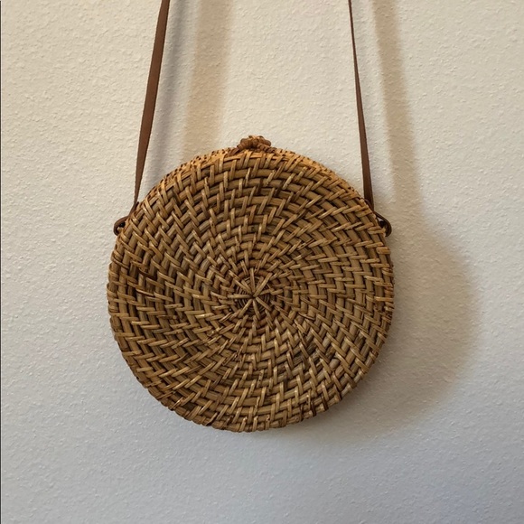 Straw circle crossbody bag - Picture 2 of 6